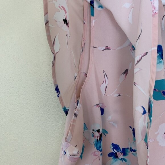 Lane Bryant Womens 28 Blouse Short Sleeve Pink Floral Ruffle V Neck Work Office - Picture 7 of 13